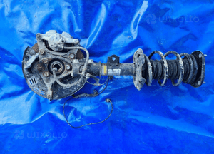 toyota C-HR 1.8h zwrotnica gira kopyto prawa 3