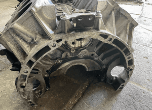 MERCEDES  cdi om 642 blok  silnika 320/ 350 cdi wał 5