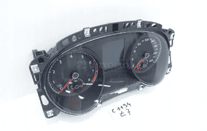 Licznik zegary vw sportsvan 517 27504KM 517920740D 2