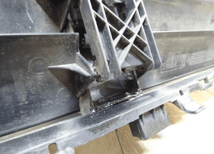 BMW 5 F10 F11 wlot powietrza  ŻALUZJA ROLETA PRZÓD 720078720 oryginał 10