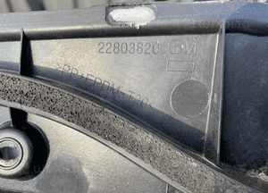 Insignia a kombi lift blenda klapy bagażnika 22803620 906450602 906450001 10