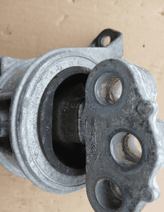 Opel Zafira B Astra H 2.2 16V Direct poduszka silnika łapa 90539246 2