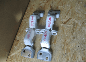 Zawias zawiasy drzwi prawy lewy trafic iii vivaro b 804005400R 3