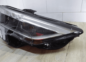 Audi A3 8Y0 lampa prawa przód full led 8Y0941034 2