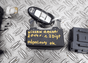 NISSAN QASHQHAI 1.2 DIGT ZESTAW STARTOWY 2014R 4