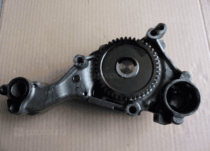 Jeep cherokee thema 300C levante 3.0 pompa oleju 1