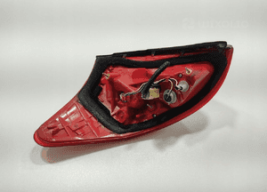 Lampa prawa prawy tył tylna led toyota RAV4 iii 2006-2009 europa 8