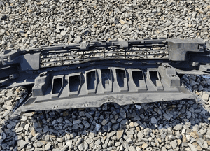 Grill atrapa zderzaka peugeot partner iii lift 12- 14