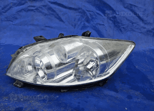 Toyota AURIS I lift 09-11 lampa lewa przednia przód 1