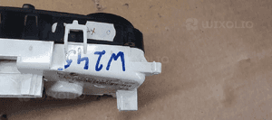 Panel nawiewu klimatyzacji klimy Mercedes W245 A1698301785 7
