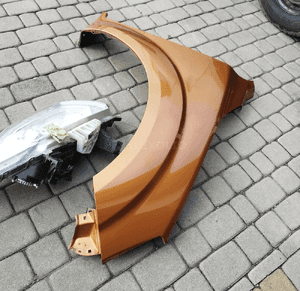 błotnik prawy navara 4 IV atrapa 3