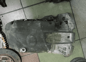 misa oleju clio 3 1.2 tce 8200587298 1