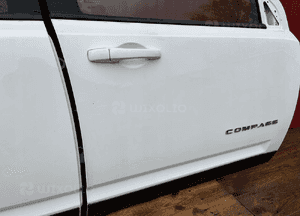 Jeep compass i lift 11-16 drzwi lewe igły w kolor 16