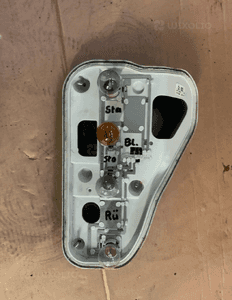 Wkład lampy prawy tył tylny Opel Astra H Kombi 2
