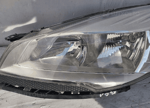 Ford kuga MK2 lampa przednia lewa przód kompletna anglik uk CV44-13W030-BE 3