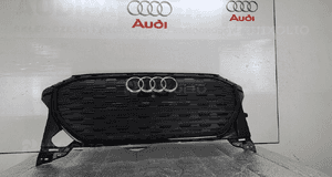 Zderzak grill audi Q4 89A black line s-line 2020-2023 oe emblemat 1