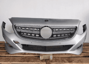 Zderzak przód przedni mercedes b W246 lift  kratk 1