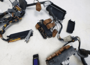 JAGUAR XK8 XK 8 X100 4.0 WIĄZKA PODŁUŻNICY 5