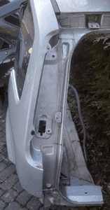 Ford Focus C-Max błotnik tył tylny prawy lewy 8