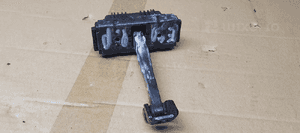 Ogranicznik drzwi prawy przód BMW 3 E90 7176807 3