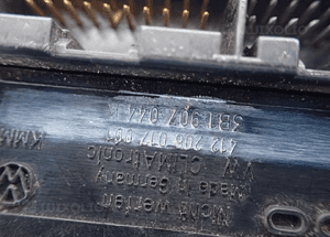 VW PASSAT B5 PANEL KLIMATYZACJI 3B1907044K RADOM 4