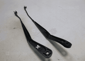 JAGUAR XE X760 RAMIE WYCIERACZKI PRZÓD PRAWE EU 4