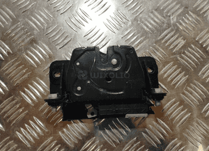 Bmw F25 X3 zamek klapy bagażnika 7233025 1