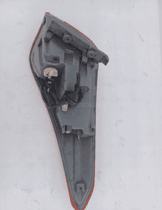 Hyundai i40 sedan lampa lewa tył tylna w blotnik 6