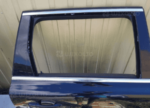 Drzwi prawy tyl volvo V70 iii kompletne w kolor 2
