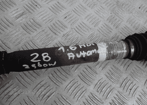 PÓŁOŚ PRAWA DŁUGA 24 ZĘBY PEUGEOT 508 1.6 HDI 3