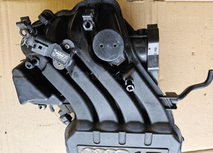 VW Golf Seat Altea Audi A3  1.6 MPI kolektor ssący 06A133203CT 1