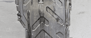 Mercedes W213 osłona podwozia płyta lewa A2136803906 14