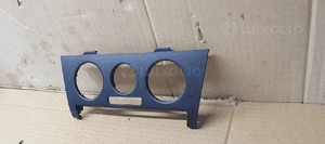 Ramka konsoli dekor panelu nawiewu Skoda Rapid 5JA819075A 2