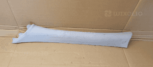 Osłona poszycie słupka prawy przód Mercedes W211 A2116900425 4
