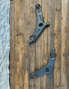 WAHACZ PRAWY LEWY PRZÓD PRZEDNI KIA SPORTAGE III HYUNDAI IX35 1.7 CRDI 2