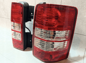 Jeep cherokee kk lampy tył eu oryginał idealne 3