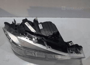 BMW 3 F30/F31 LCI Lampa Bi-Xenon Prawa - 13006 4