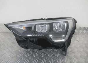 Lampa przednia przód lewa audi Q3 ii F3 83A941011 2018- 1