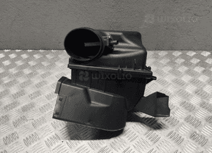 Bmw G01 G02 obudowa filtra powietrza 8744709 5