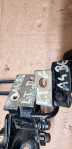 Zawias zawiasy drzwi lewy tył para Audi A4 B6 8E0833411 6