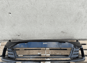 Zderzak przód przedni vw scirocco 1K8 lift fl cały 1