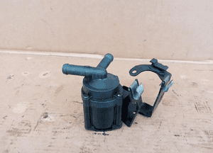 Dodatkowa pompka obiegu wody Peugeot 308 T7 1.6 THP V753914080 V756372180 1
