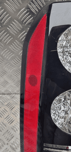 Land rover discovery lampa lewa tył tylna EH22-13405-AA 9