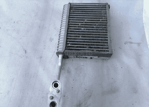 Nagrzewnica parownik klimatyzacji Renault Laguna 2 II 01-07r 1