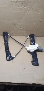 Mechanizm podnośnik szyby lewy przód BMW  E90 6927027 1