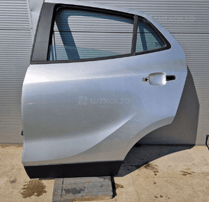 Opel mokka x drzwi lewy tył tylne Z176 1