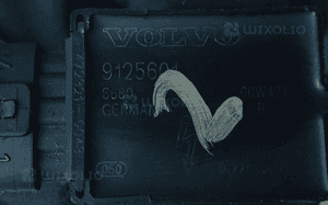 Volvo S40 V50 S60 XC70 2.0 2.4 T 2.4 B cewka zapłonowa 8677837  30713417 4