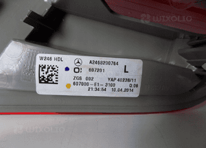 Mercedes W246 - Lampa Tylna w Klapę Lewa - 11856 5