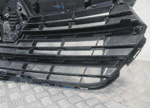 Grill gril atrapa renault trafic iii 3 lift 623103743R 2021- 22