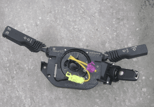Opel Vectra C lift przelacznik pod kierownice 13162135 DM 1